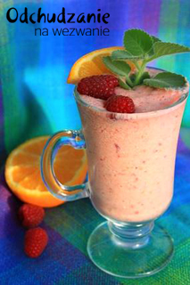 Brzoskwiniowo-malinowe frappe